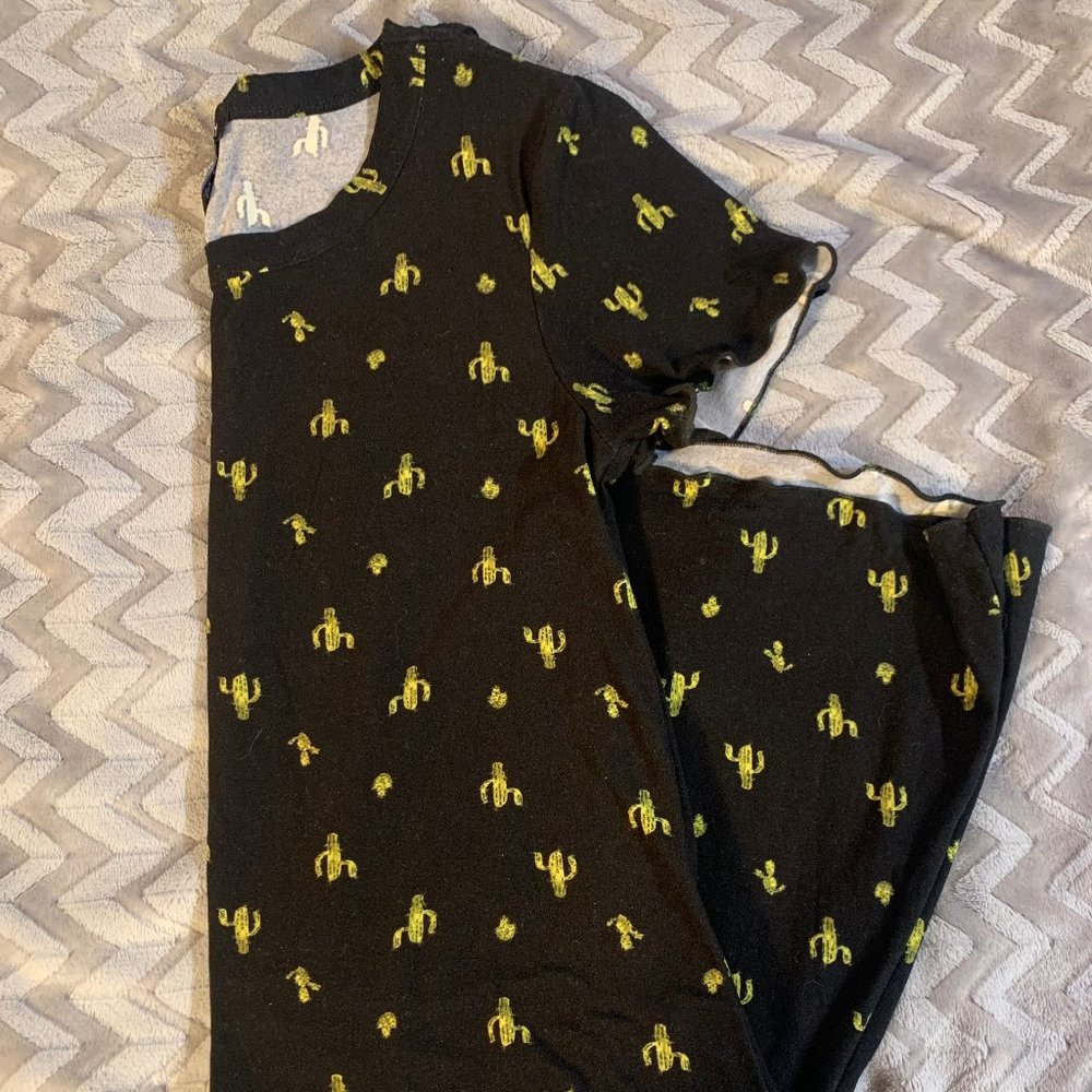 Justify Cactus Tee-Shirt Dress